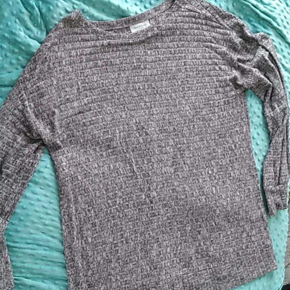 Motherhood maternity lightweight sweater